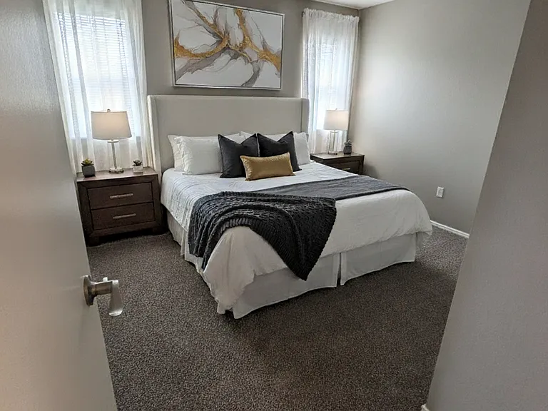 Beacon Point Apartments — Photo 5