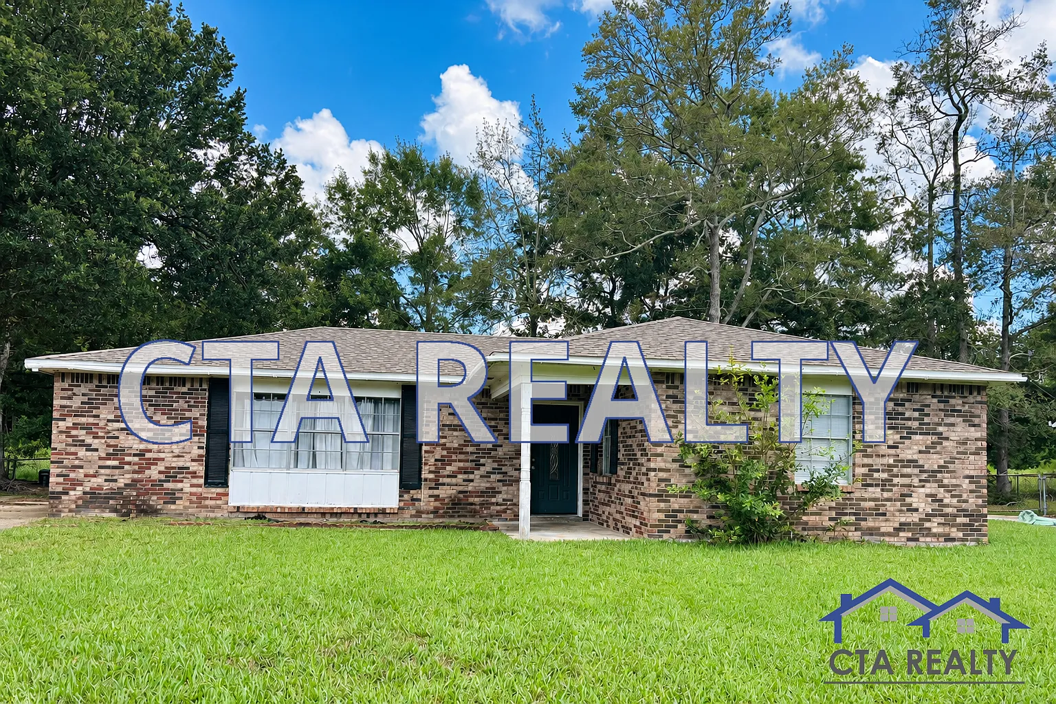 3 bed, 1377 sqft, $1,675 — Photo 1