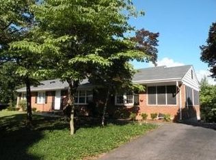 1302 Crutchfield St, Roanoke, VA 24019