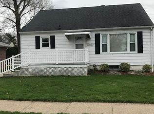 1001 Parkway Dr, Burlington, IA 52601