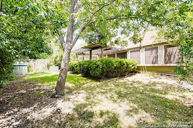 8826 Lost Bnd — Photo 25