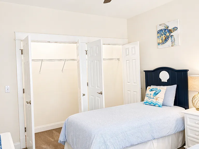 7711 Monarch Dr — Photo 32