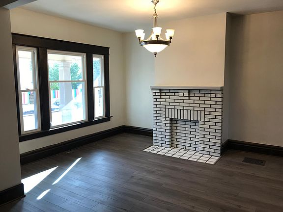 3rd image of 756 Bellows Ave