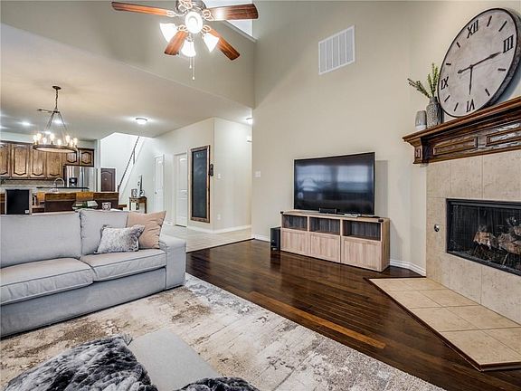 4th image of 3608 Blanco Creek Trl