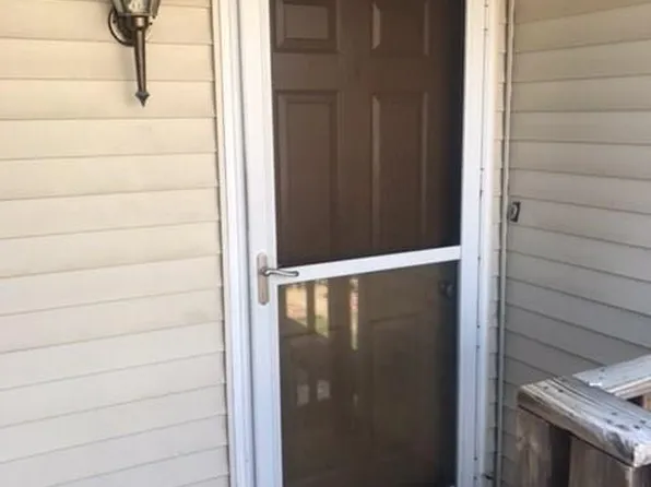 5128 Walkers Grant Ln, Virginia Beach, VA 23455