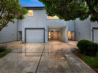 944 N Benjamin Ln, Boise, ID 83704