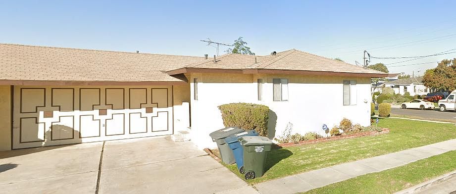 1st image of 14815 La Salle Ave