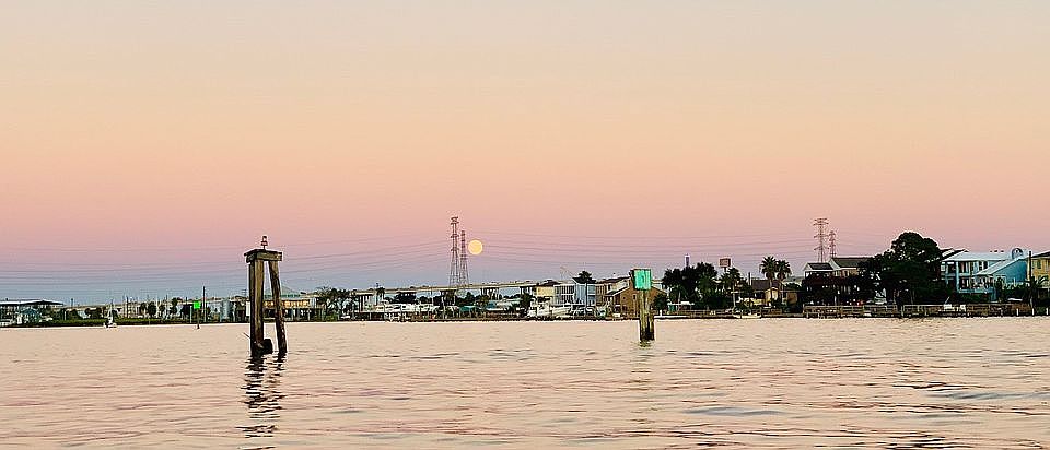 Sunsets on Clear Lake