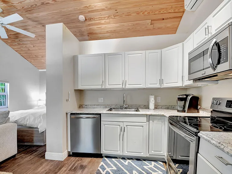 1409 Georgia Ave #B — Photo 6