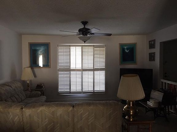 4th image of 25 Lunker Ln