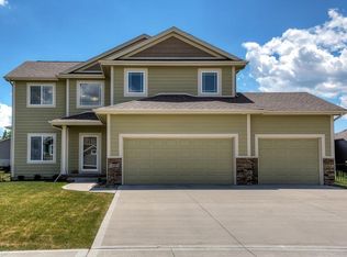 1004 NW 3rd Ct, Grimes, IA 50111