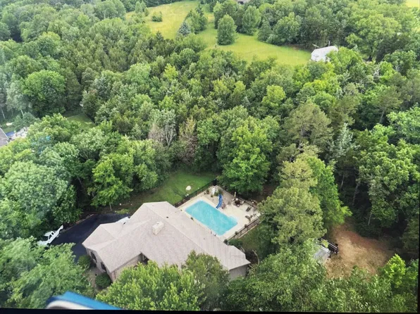 215 Country Club Grounds, Washington, MO 63090