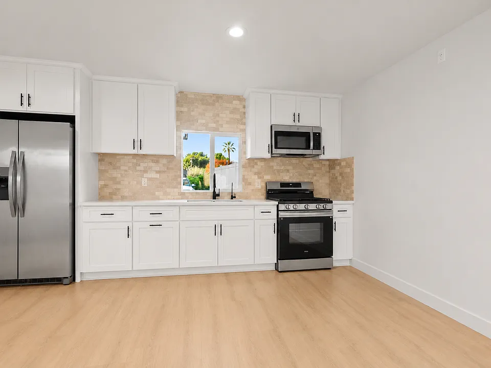 12803 Waddell St #12081