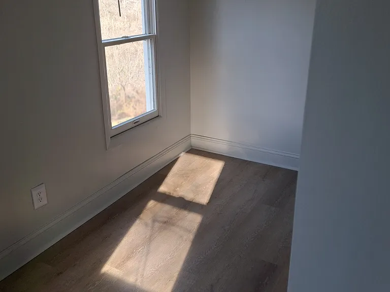 91 Riverside Ln #91 — Photo 2