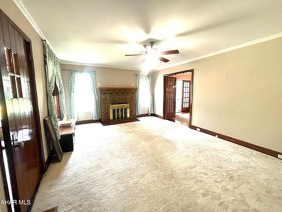 4th image of 1021 58th St