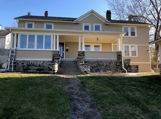 23 River St, Collinsville, CT 06019