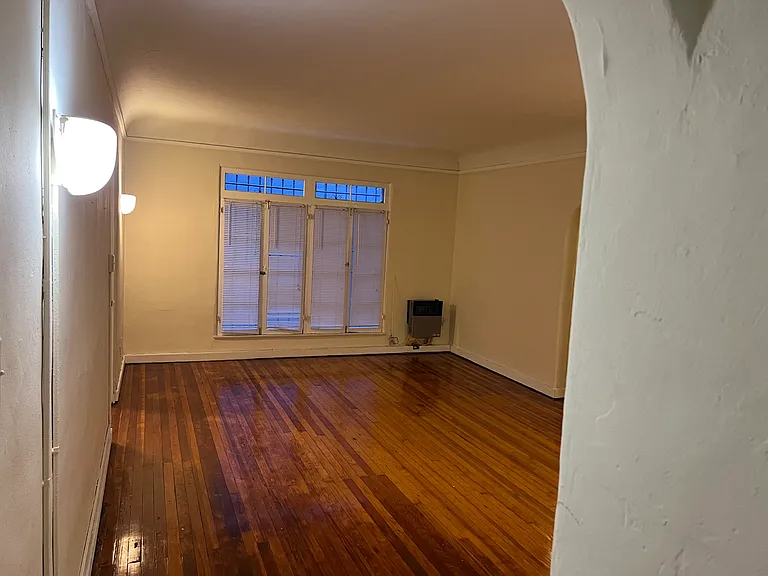 665B S Cochran Ave #D103 — Photo 3