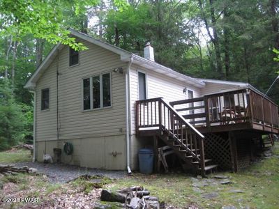 151 N Shore Rd, Greentown, PA, 18426