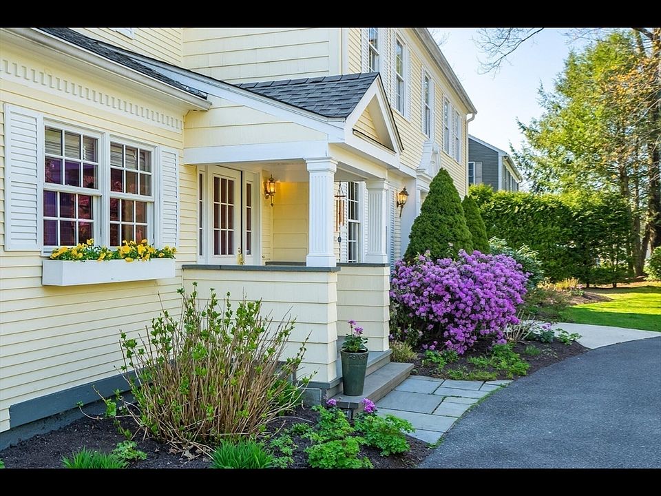 295 Pinewood Dr, Longmeadow, MA 01106 Zillow