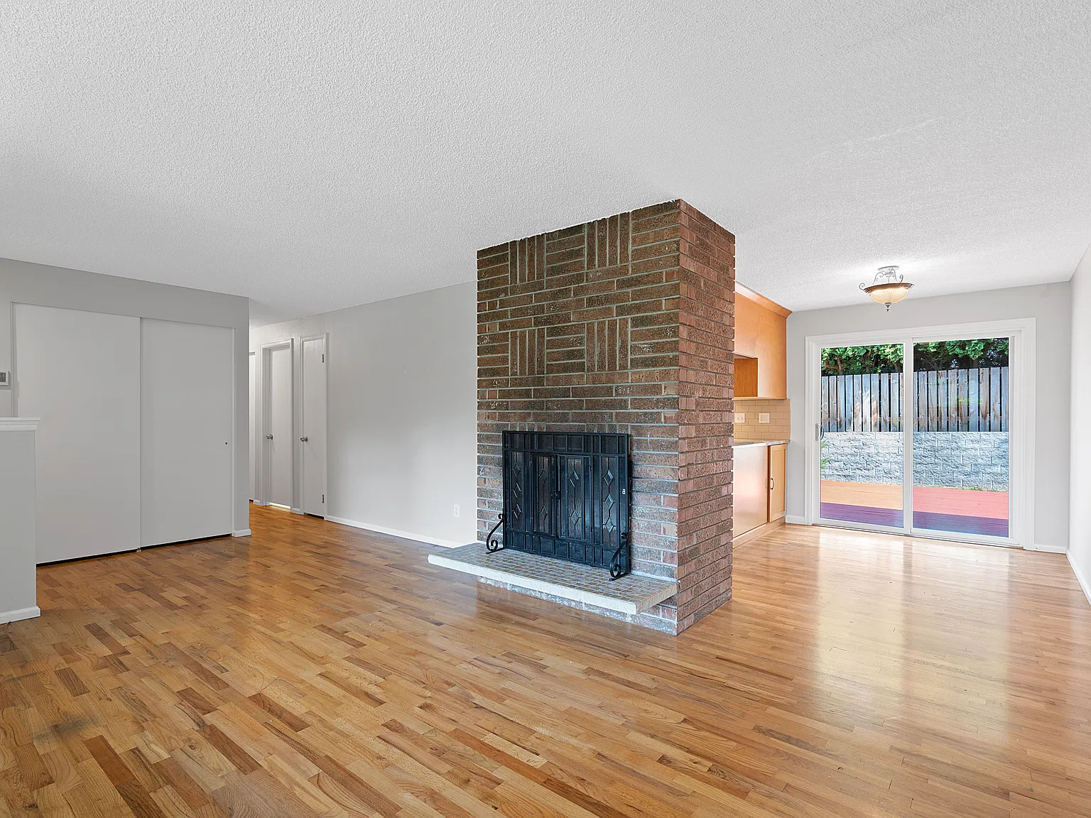 8408 NE 138th St — Photo 3