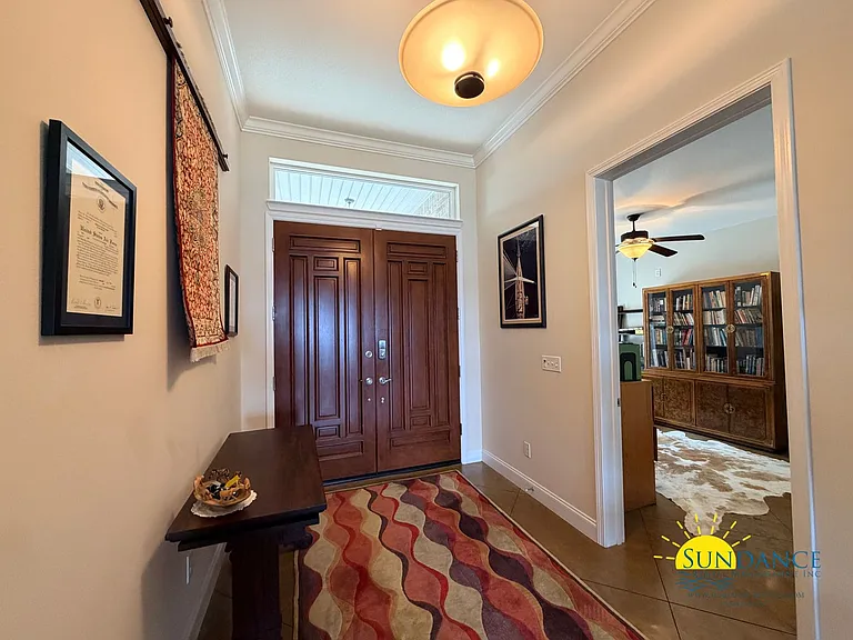249 Beachview Dr — Photo 4