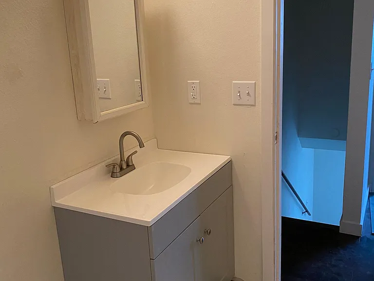 2414 Kauffman Ave #2414 — Photo 5