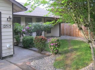 12515 SW 27th St, Beaverton, OR