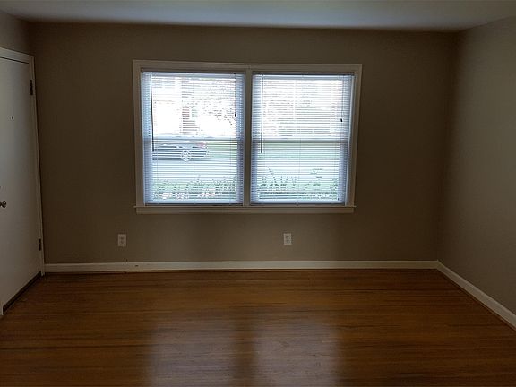 5th image of 2907 Abigail Dr APT 3