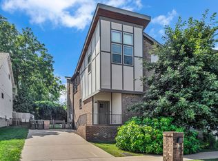 1696 Carvell Dr, Nashville, TN 37203