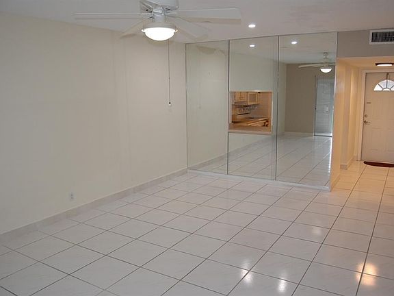 2nd image of 7205 NW 5th Place #201