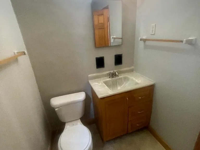 317 Wallace Dr — Photo 8