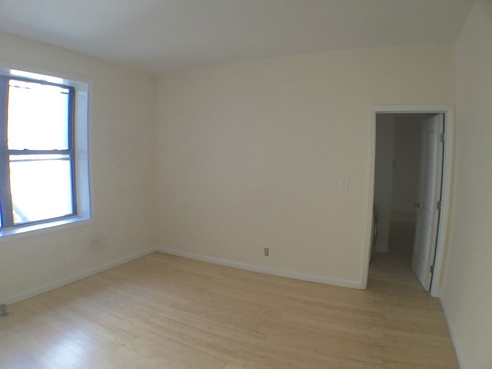 2nd image of 65 Ocean Ave APT 6D