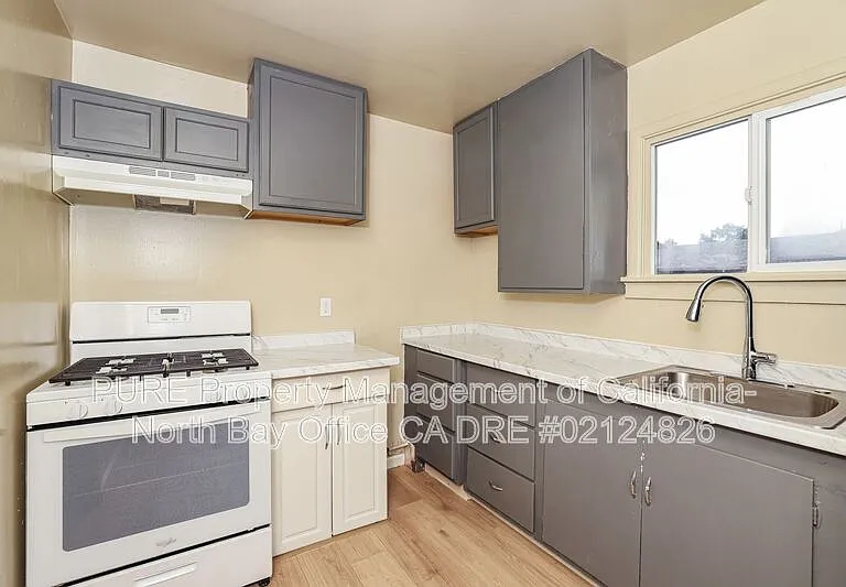 314 Cooper Ln — Photo 4