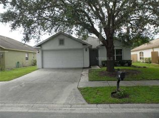 1915 Kettler Dr, Lutz, FL 33559