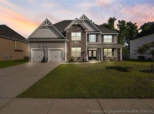 1530 Elk Run Dr, Fayetteville, NC 28312
