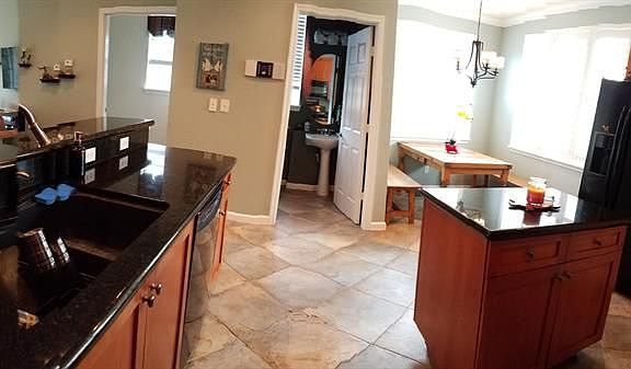 5th image of 132 Greenwich Cir #132