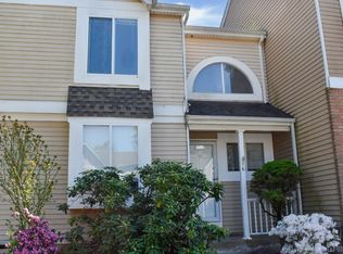 76 Hampton Ct, Hillsborough, NJ 08844