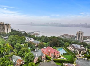 1 Euclid Rd, Fort Lee, NJ 07024