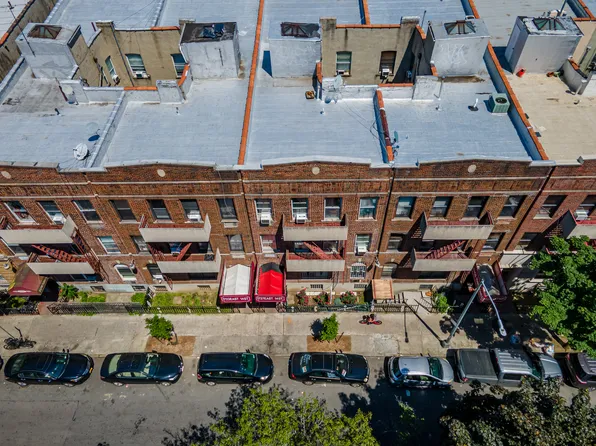 1727 East 14th Street image 8 of 31