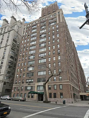 Sold by Sotheby's International Realty | media 29