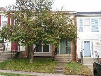 1st image of 3715 Foxfield Ln