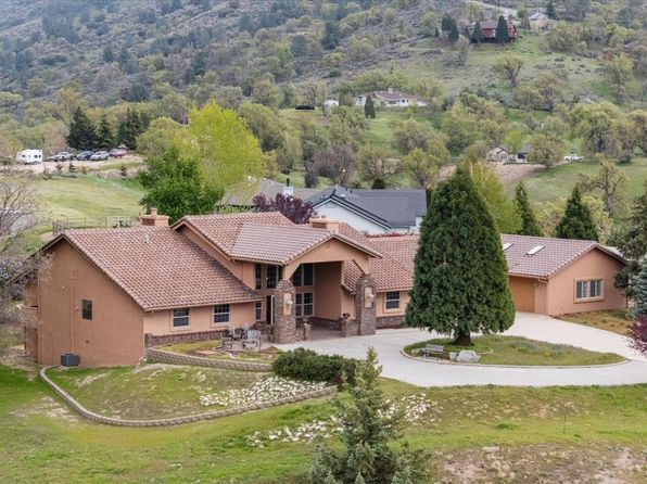 23240 Lakeview Dr, Tehachapi, CA 93561