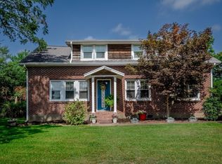 103 11th St, Mena, AR 71953