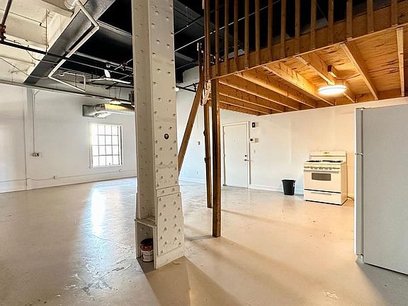 5th image of 1551 Winder St APT 310