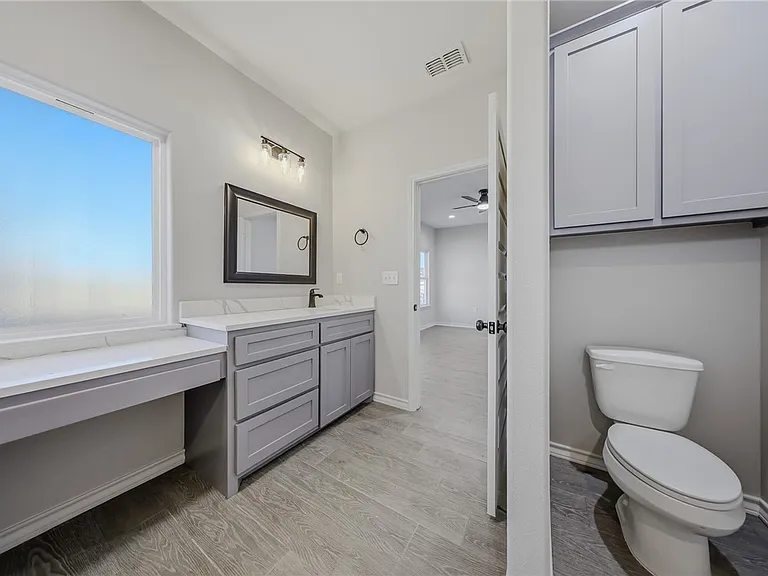 714 Mereet Dr — Photo 22