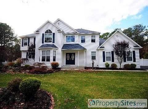1st image of 20 Hilltop Ln