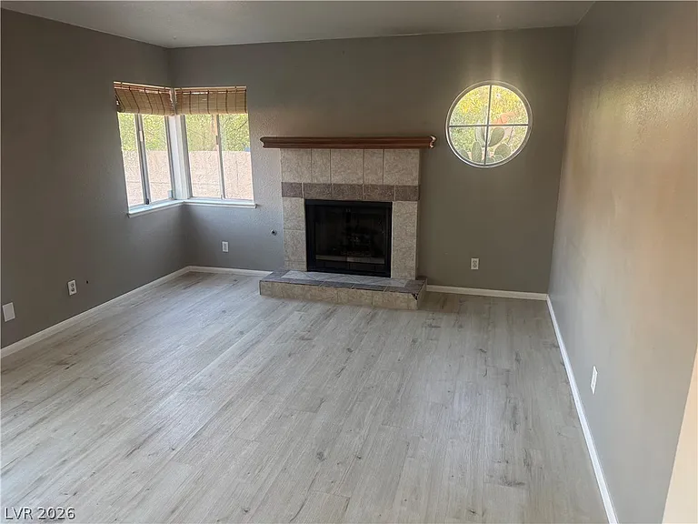 3204 Mariner Bay St — Photo 16
