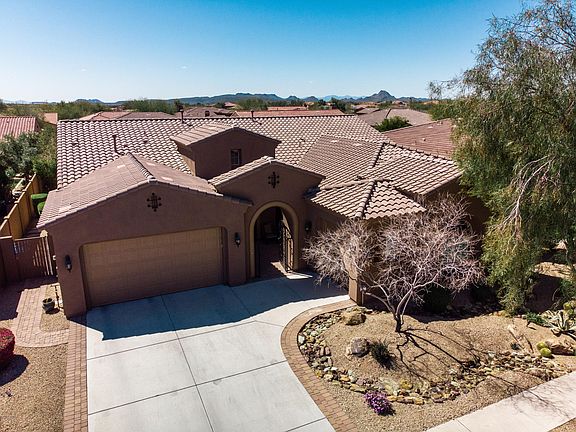 2nd image of 1541 W Silentcove Ln
