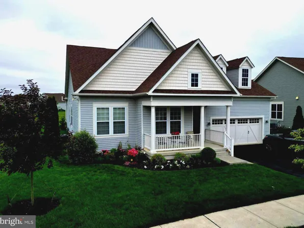 2704 Van Cliburn Cir, Middletown, DE 19709