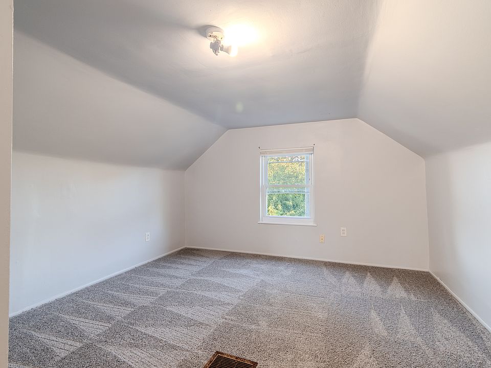 7251 Voerner Ave, photo 8